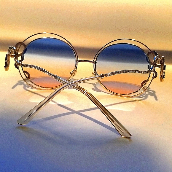 NWOT Blue-clear-Pink Retro Blinged-out Shades - Picture 2 of 4